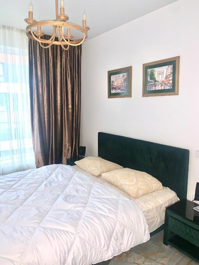 4-Room Jacuzzi Apartment Leopoli Esterno foto