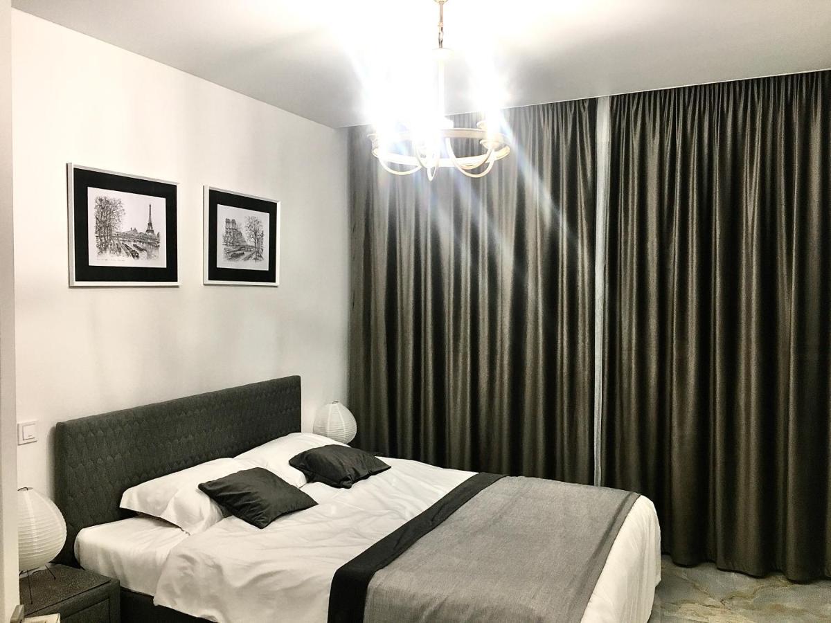 4-Room Jacuzzi Apartment Leopoli Esterno foto
